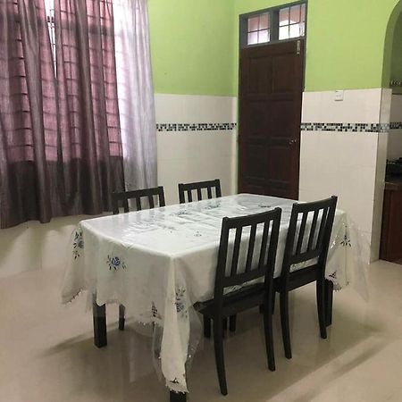 Afza Homestay Sura Free Unifi Kampong Sura Masjid Екстер'єр фото