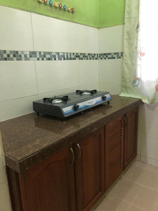 Afza Homestay Sura Free Unifi Kampong Sura Masjid Екстер'єр фото